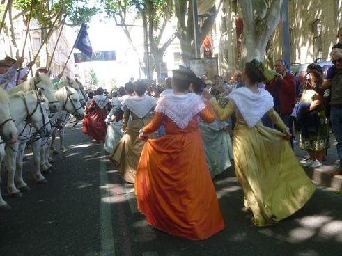 Avignon défilé des 90 ans du Ruban