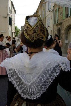 Coiffure d'Arlésienne