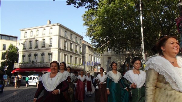 Avignon les 150 ans de la coupo santo 01