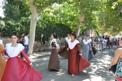 Fete des olives mouries 2012 21 