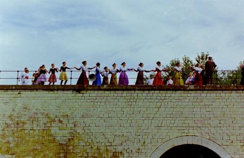 Hommage a farfantello sur le pont d avignon 13 