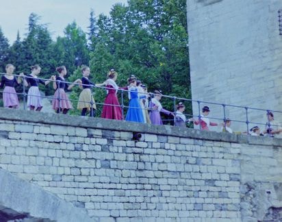 Hommage a farfantello sur le pont d avignon 15 