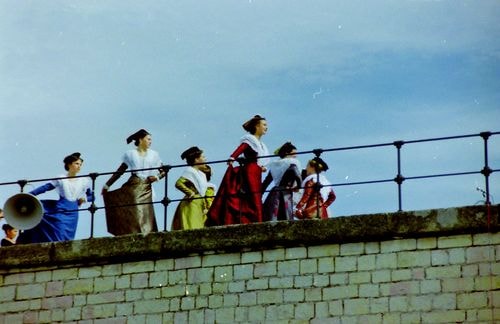 Hommage a farfantello sur le pont d avignon 4 