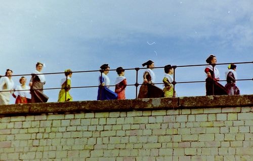 Hommage a farfantello sur le pont d avignon 5 