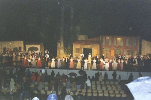 L arlesienne theatre antique d arles 4 