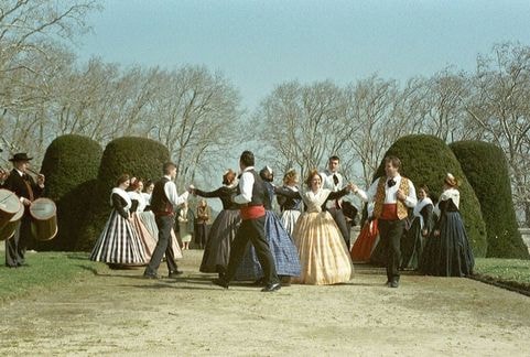 La nacioun gardiano et le ruban de provence acampado castries 2003 5 