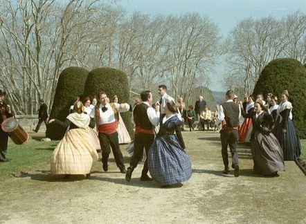 La nacioun gardiano et le ruban de provence acampado castries 2003 7 