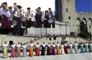 Place du palais des papes 17 mai 2014 les 90 ans du Riban de Prouvènço