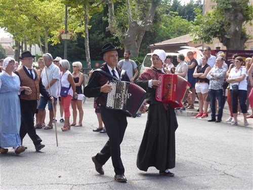 St eloi rognonas et les fardelets du forez 33 