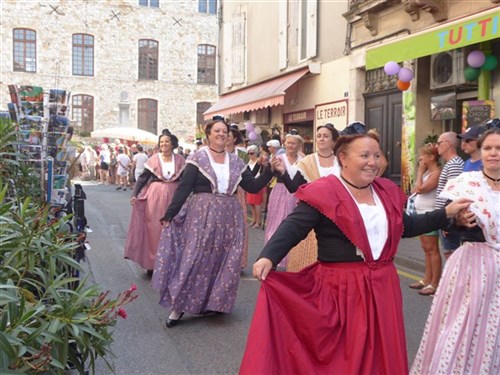 Vallon pont d arc fete de la lavande 04