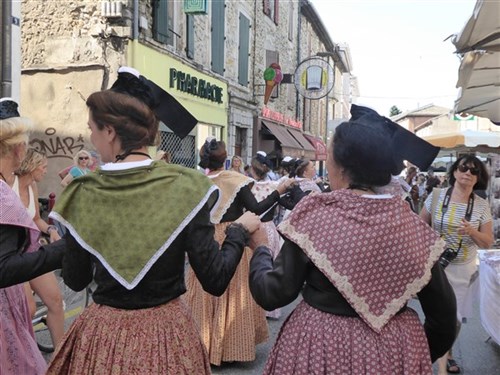 Vallon pont d arc fete de la lavande 07